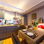 S22 Rrlux Free Parking * Ryga
