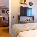 S22 Rrlux Free Parking Apartament *