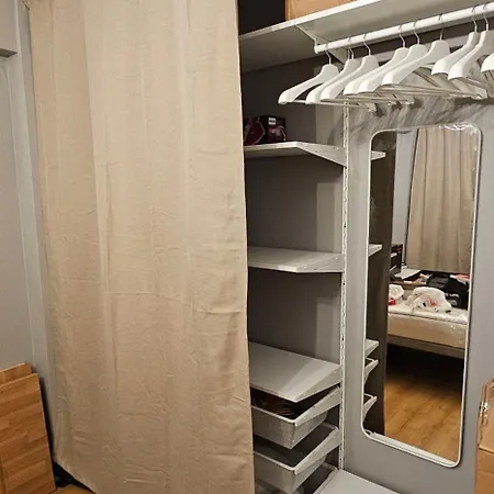 Апартаменти S22 Rrlux Free Parking