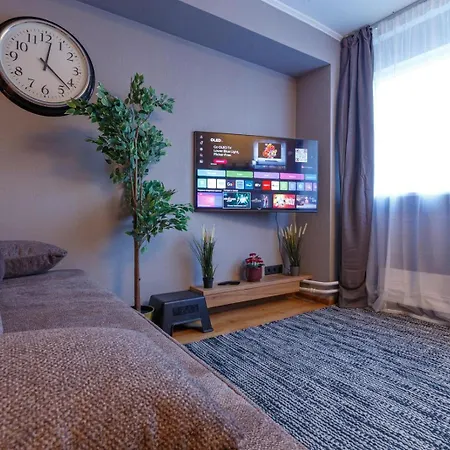 S22 Rrlux Free Parking