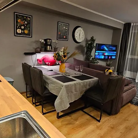 S22 Rrlux Comfy Free Parking Riga